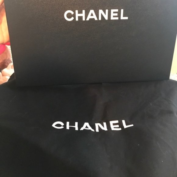 Chanel black patent leather boots size 37.5 - Picture 6 of 7